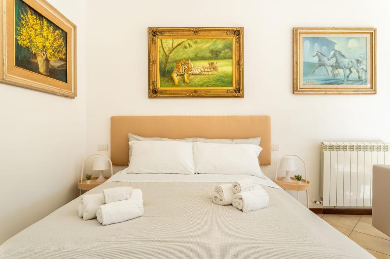 { White Garden } -Comfort, Parking & Wi-Fi- Lucca Exterior foto